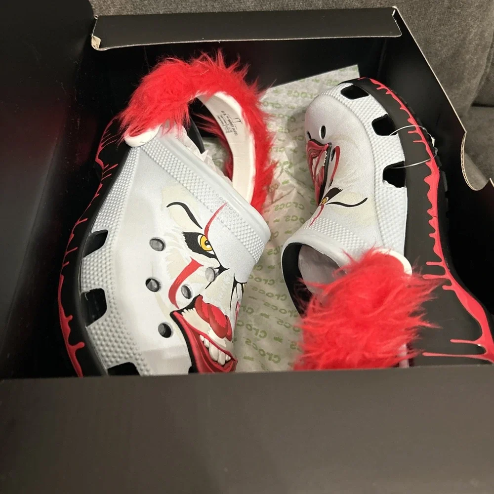 CROCS keywords horror